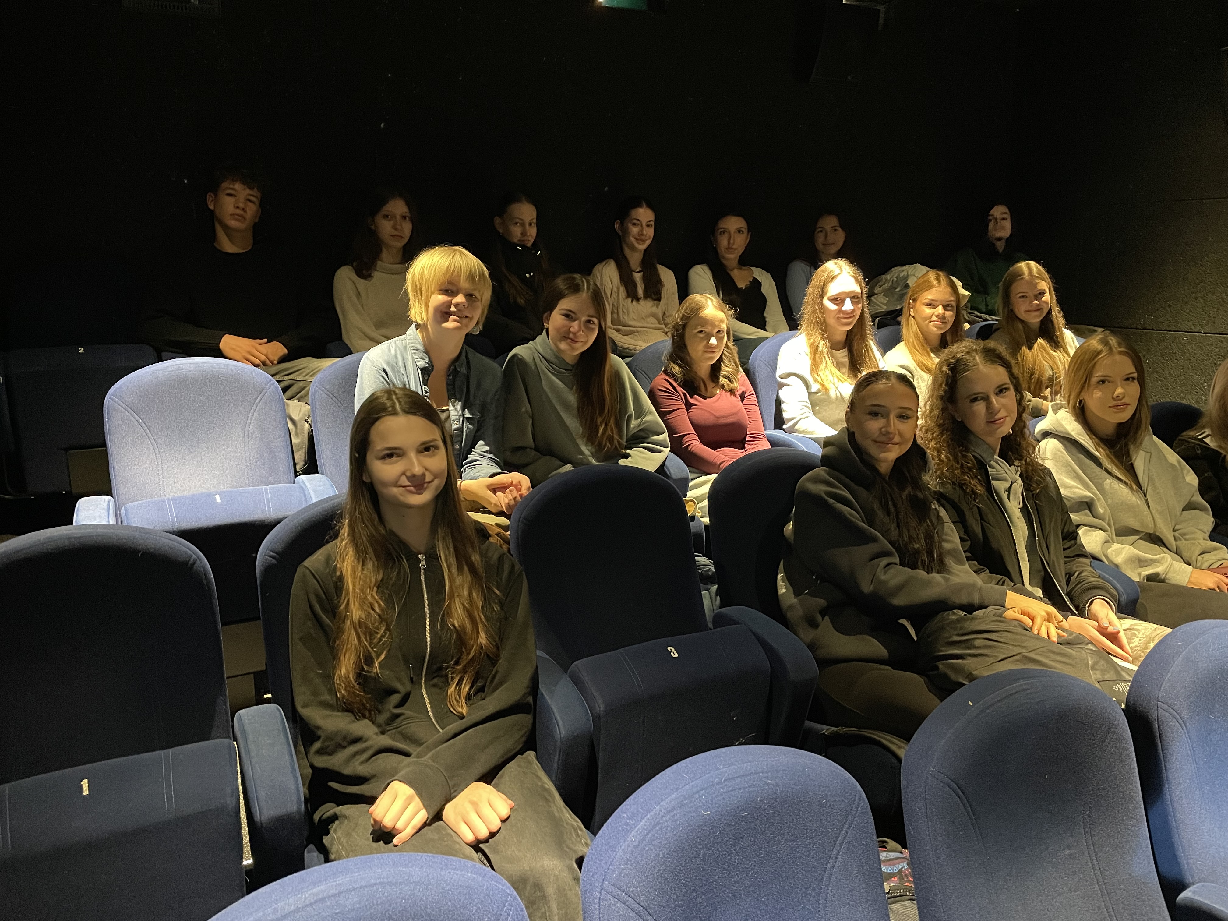 V malém sále kina Art