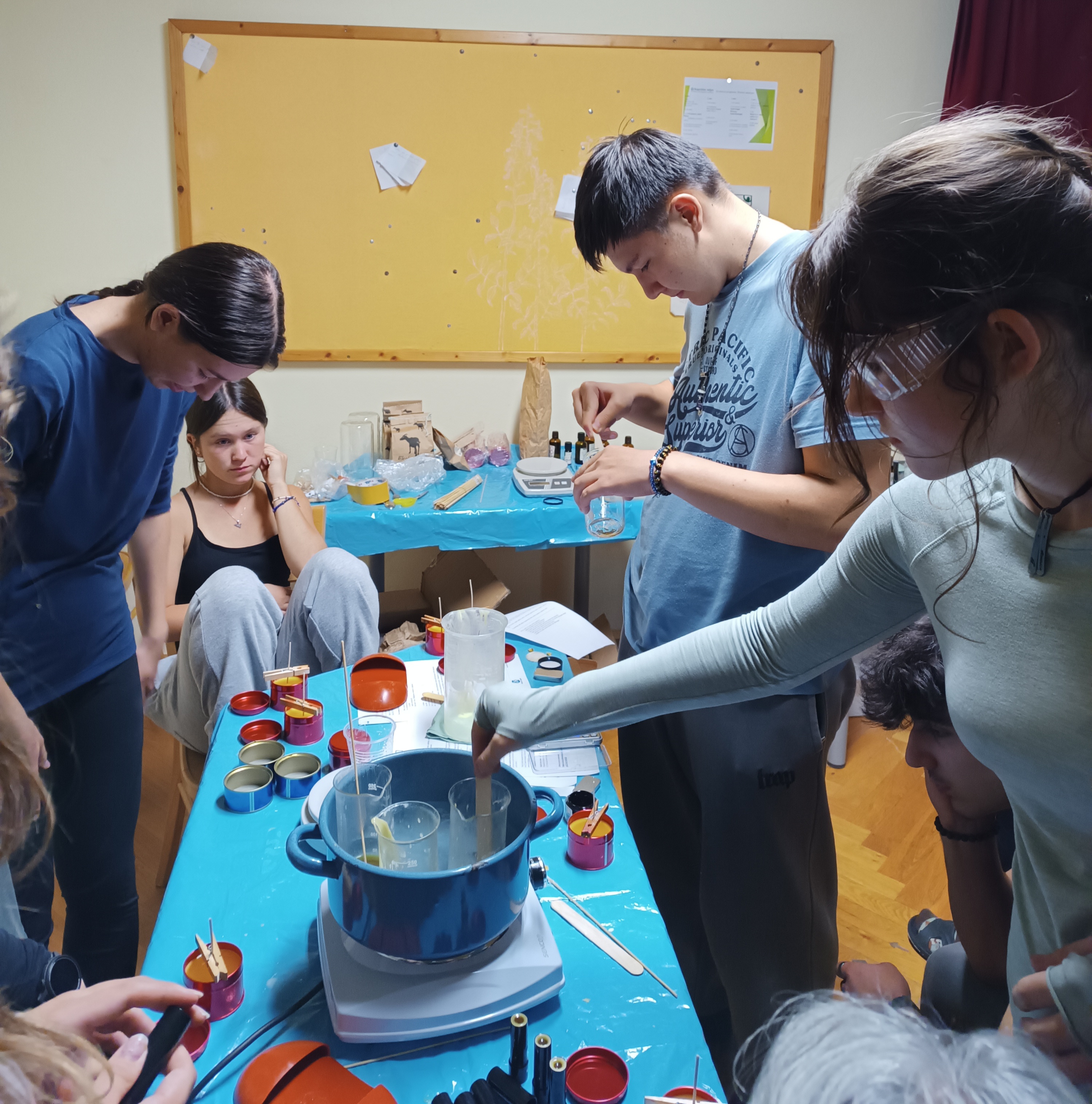 Večerní (chemické) tvoření 