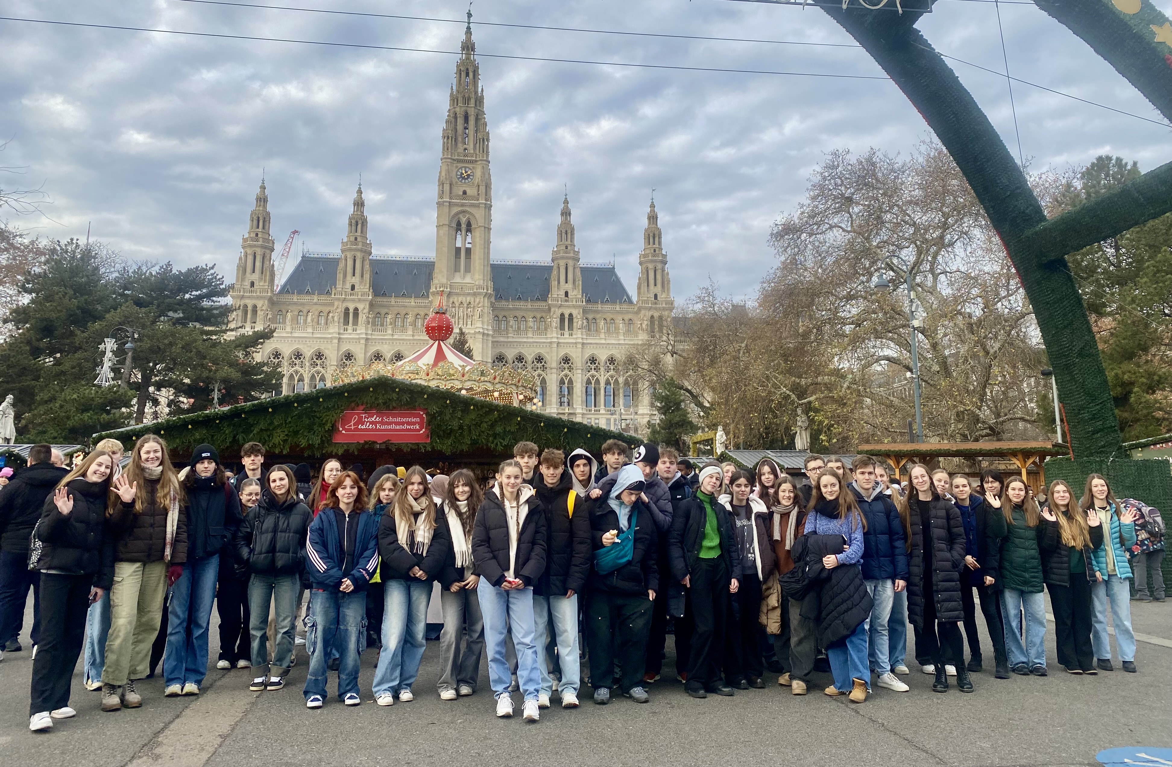 Studenti Gymnázia Elgartova u Rathaus